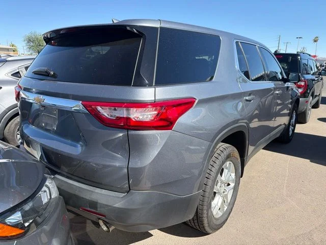 Used 2020 Gray Chevrolet LS image 2