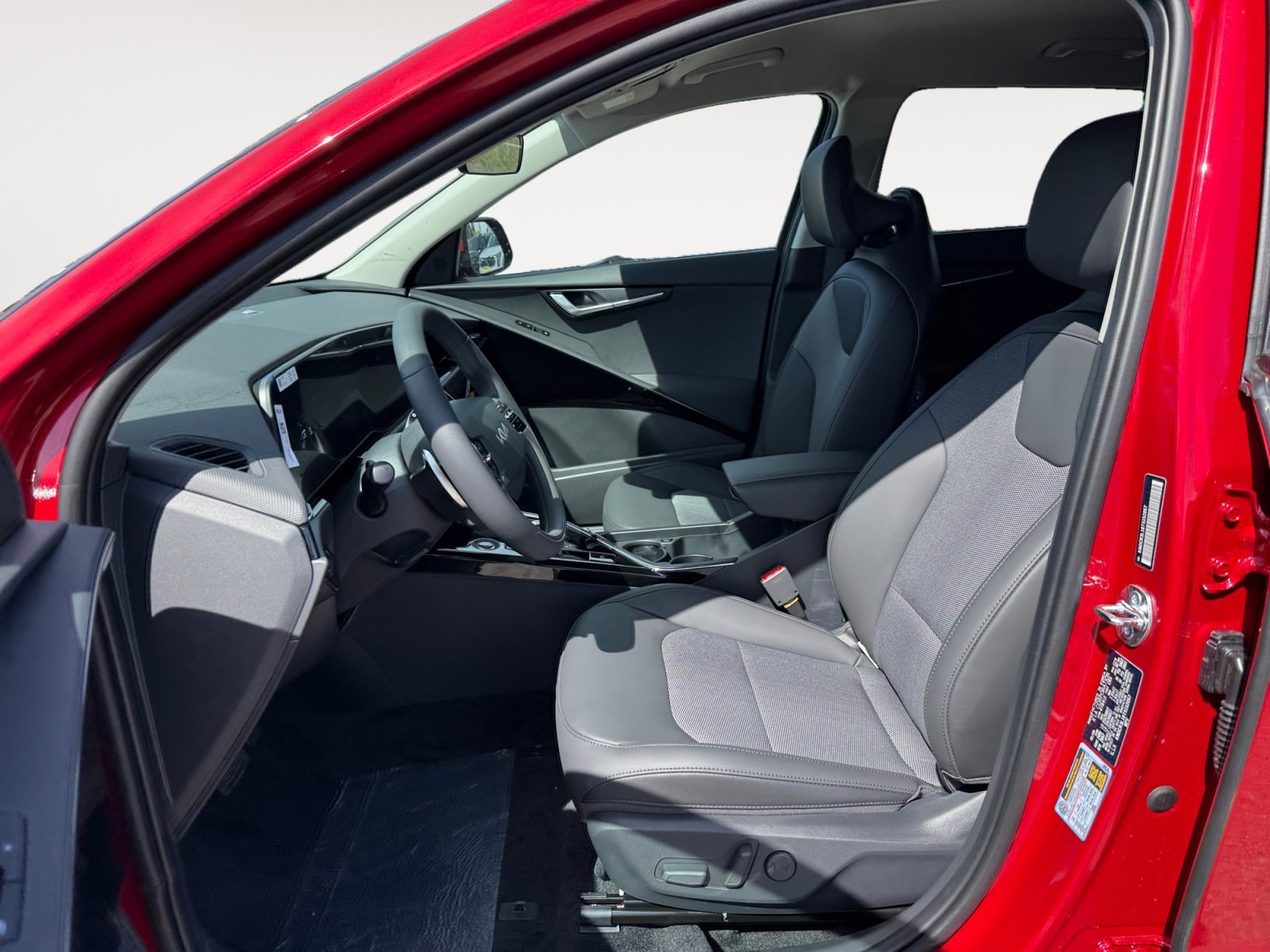 New 2026 Runway Red Kia Wind image 10