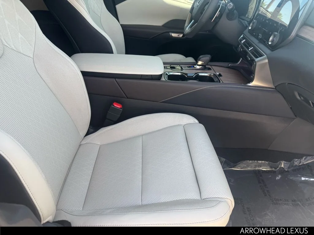 New 2026 Silver Lexus 350 Luxury image 17