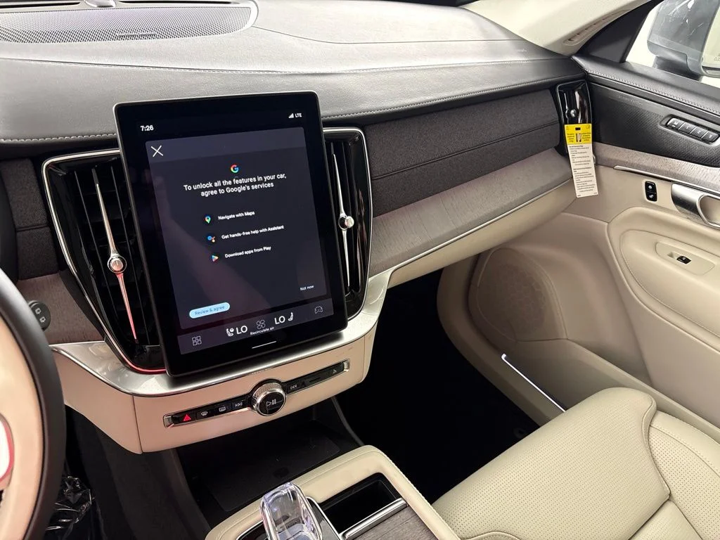 New 2026 Vapour Grey Volvo Ultra image 31