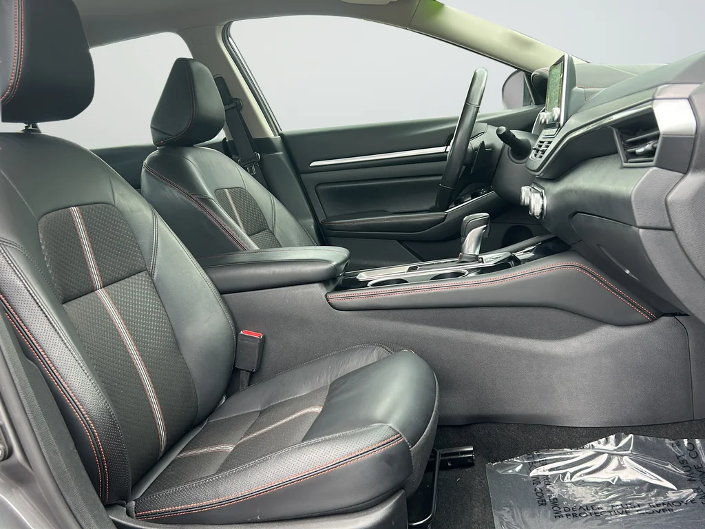 Used 2024 Gray Nissan 2.5 SR image 13