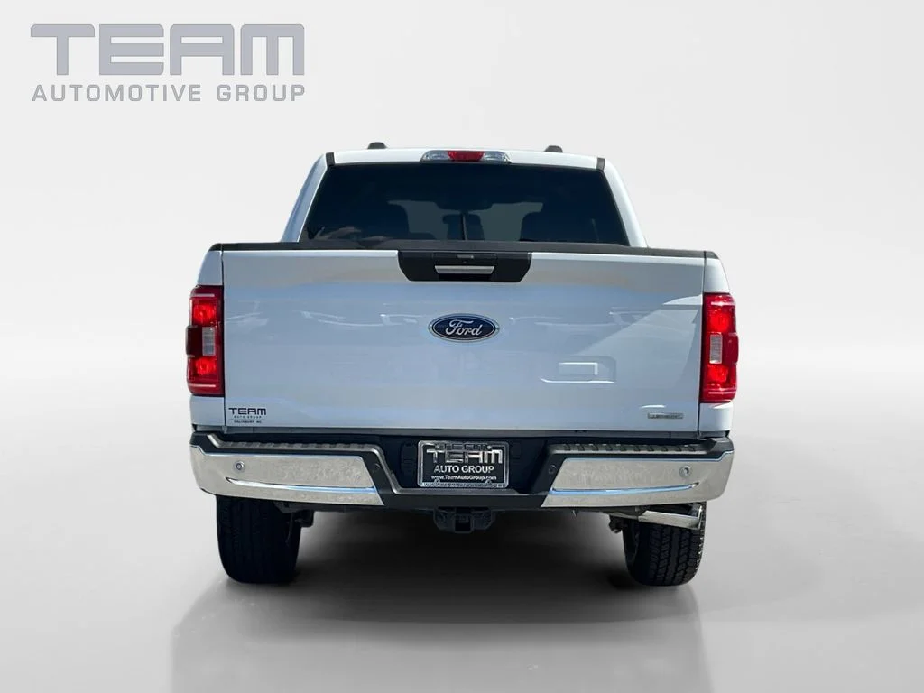 Used 2022 White Ford XLT image 6