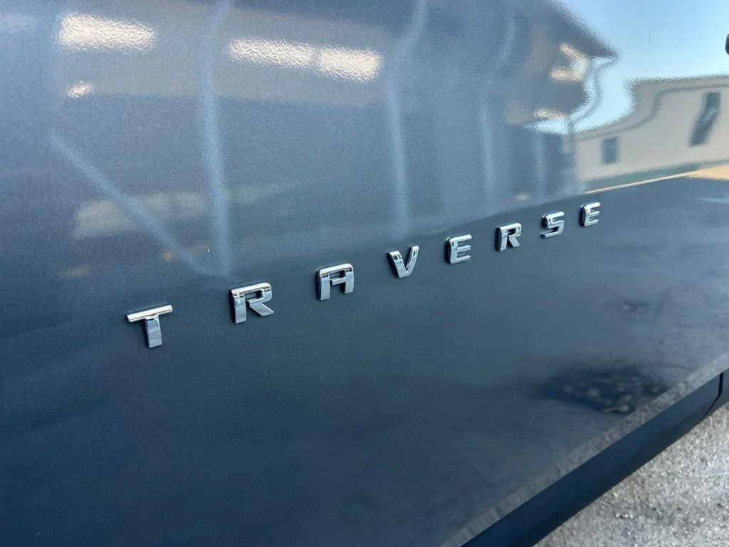 Used 2019 Gray Chevrolet LS image 18