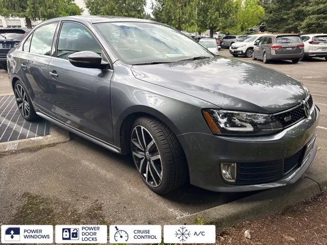 2013 Volkswagen Jetta 2.0T GLI Autobahn w/Nav Auto PZEV's photo