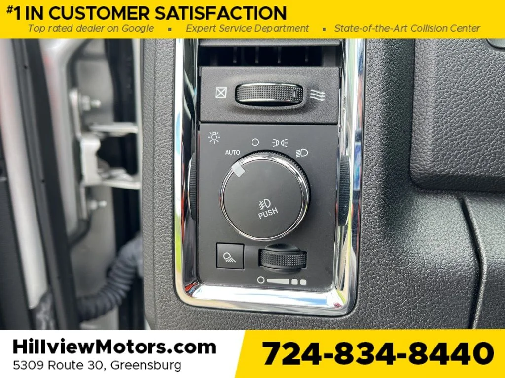 Certified Used 2017 Bright Silver Clearcoat Metallic Ram Laramie image 23