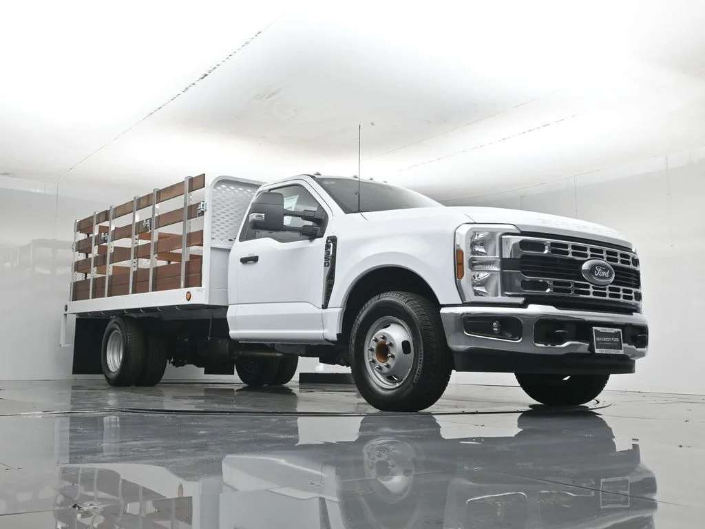 New 2026 White Ford XL image 41