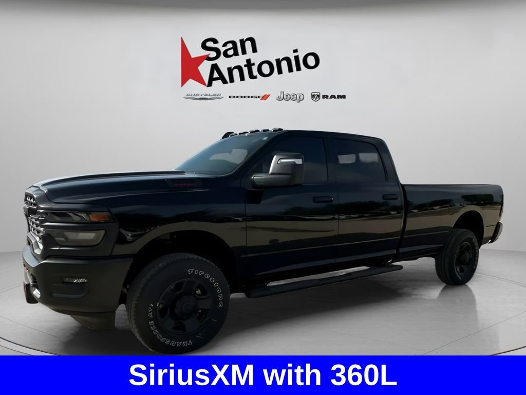 New 2026 Diamond Black Crystal Pearl-Coat Exterior Paint RAM Tradesman image 8