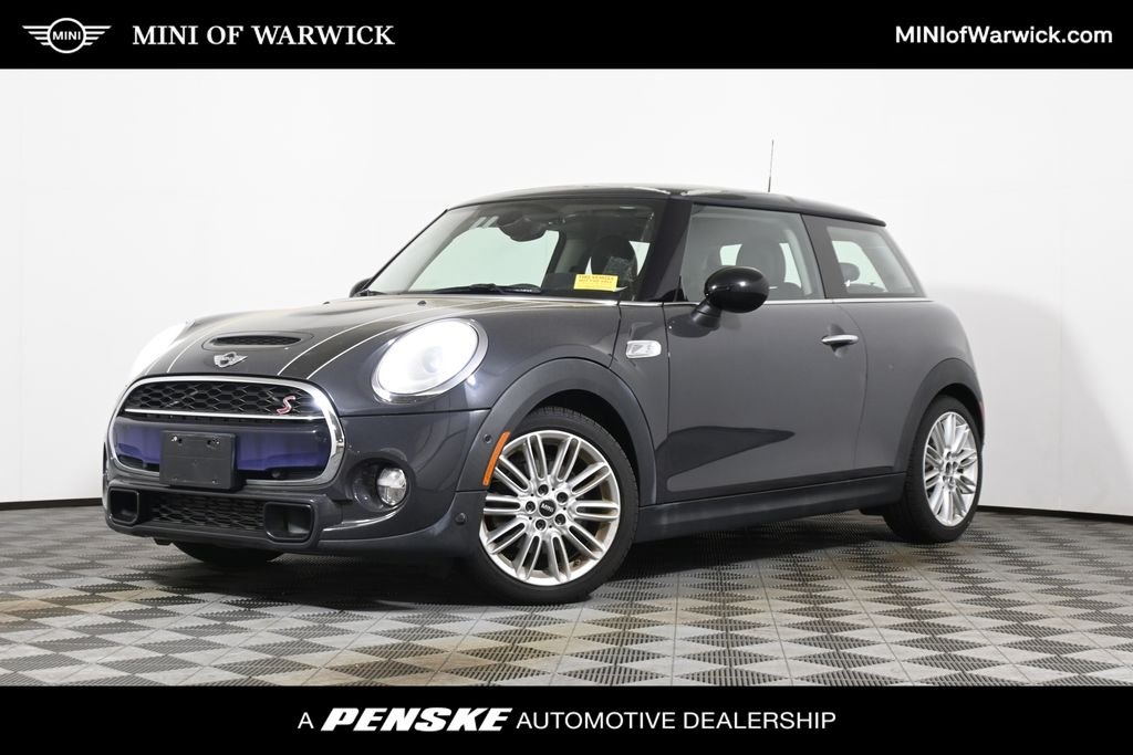 2014 MINI Cooper S's photo