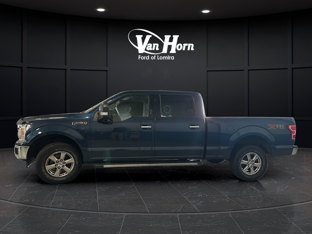 Used 2019 Blue Ford XLT image 4