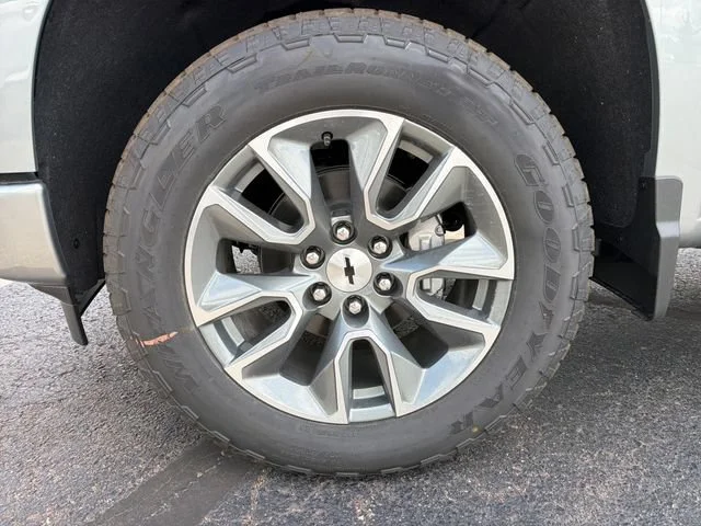 2026 Chevrolet Silverado 1500 RST - Photo 12