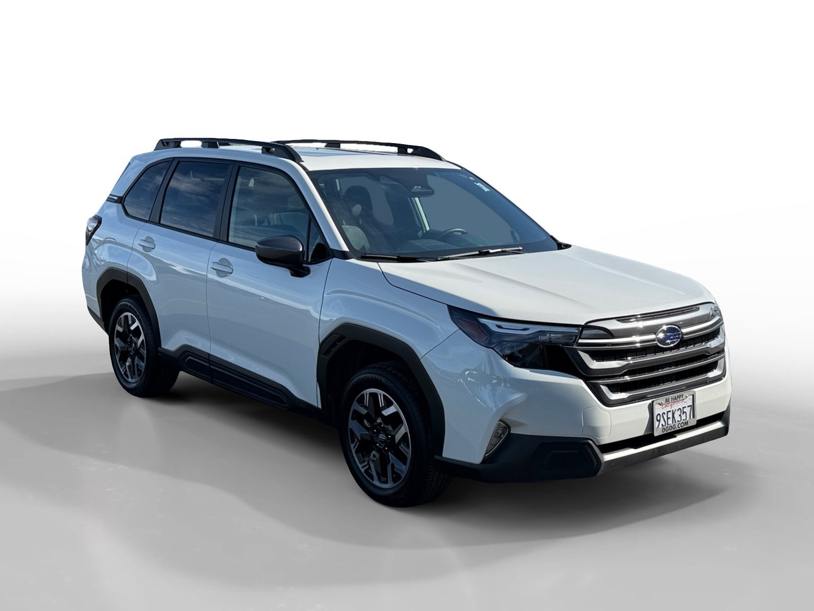 Certified Used 2025 Crystal White Pearl Subaru Premium image 7