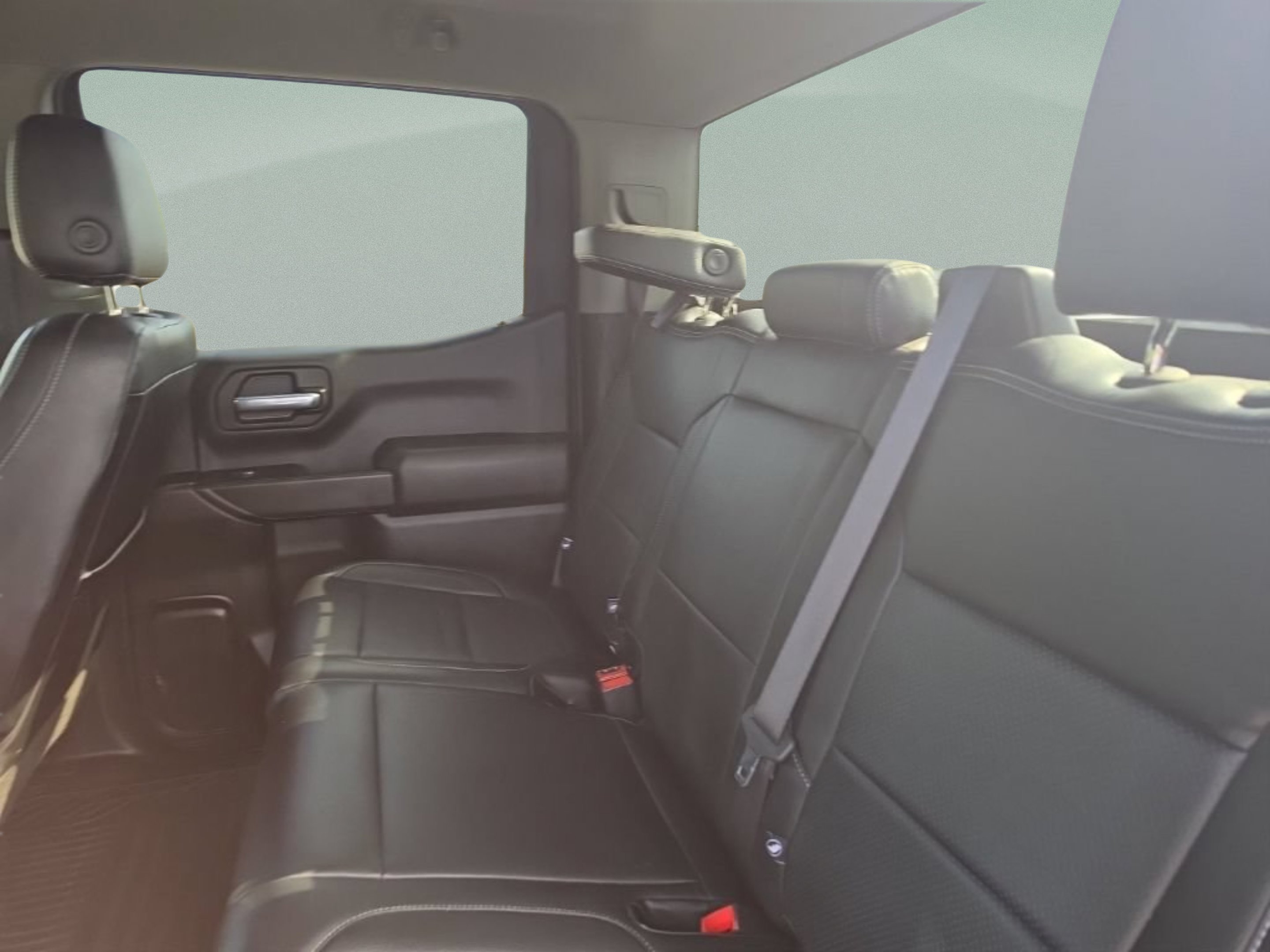 Used 2021 SUMMIT WHITE Chevrolet Custom image 23