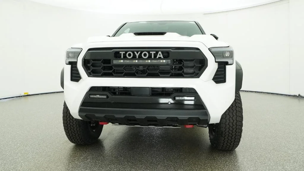 2026 Toyota Tacoma TRD Pro - Photo 19