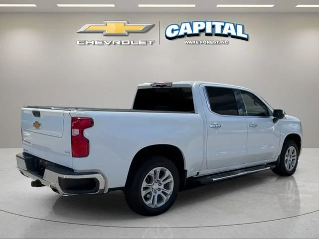 Used 2024 Summit White Chevrolet LTZ image 5