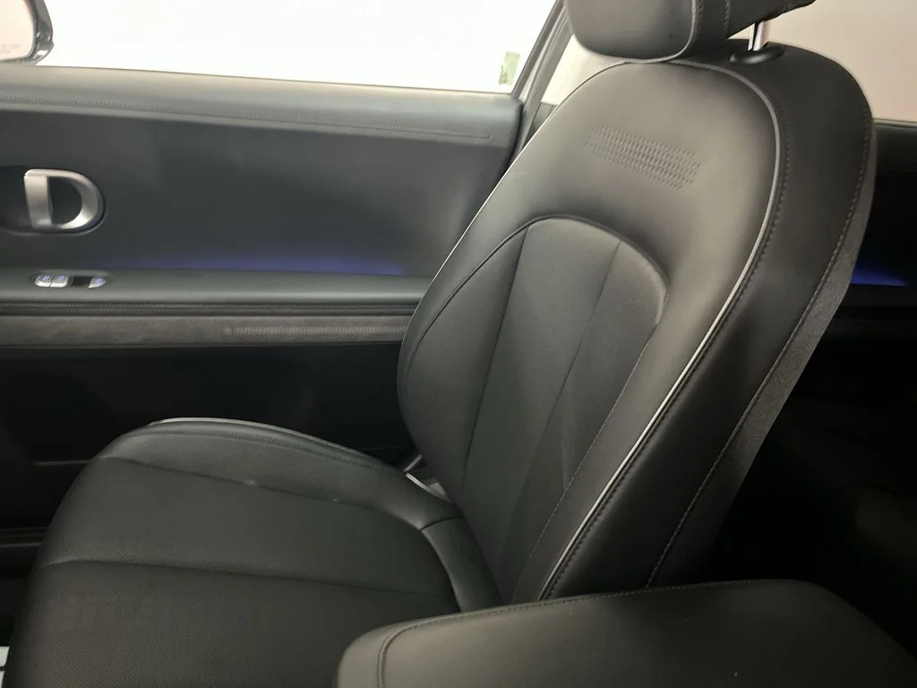 Used 2024 Gold Hyundai Limited image 28