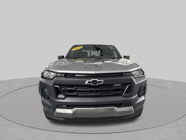 Used 2024 Gray Chevrolet Trail Boss image 3