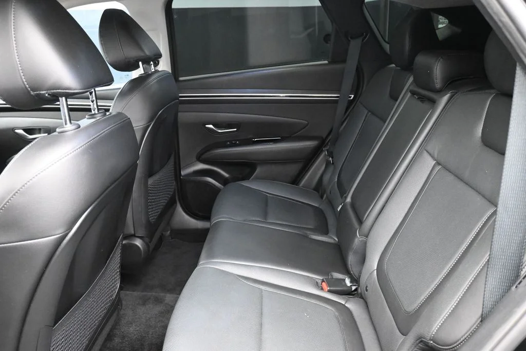 Used 2024 Black Hyundai Limited image 12