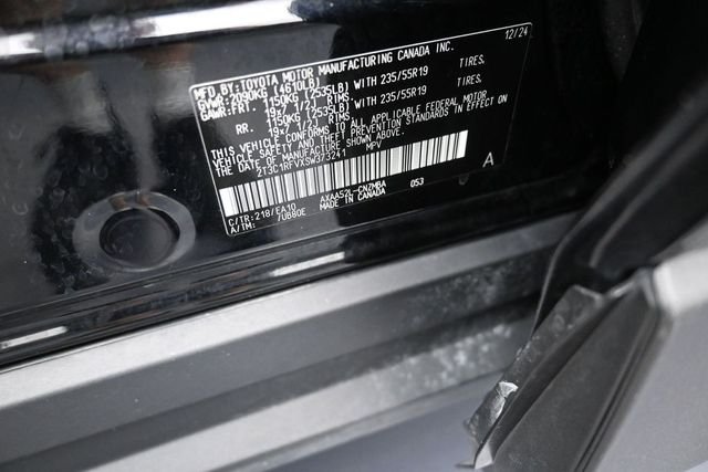 Used 2025 Black Toyota XLE Premium image 19