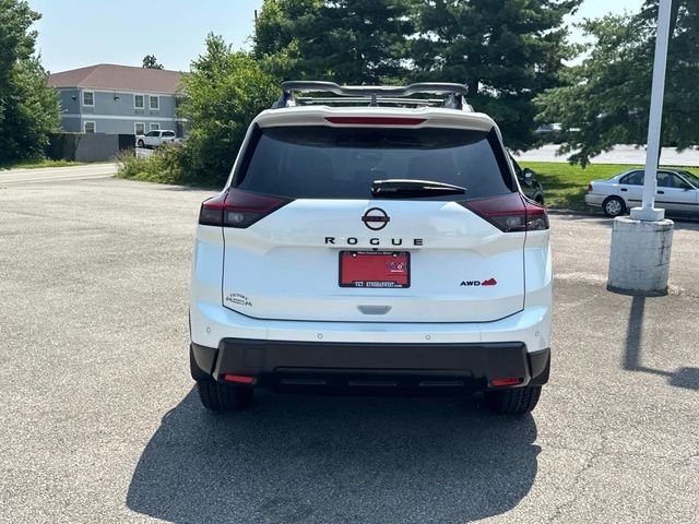 New 2026 Everest White Pearl TriCoat Nissan Rock Creek® image 5