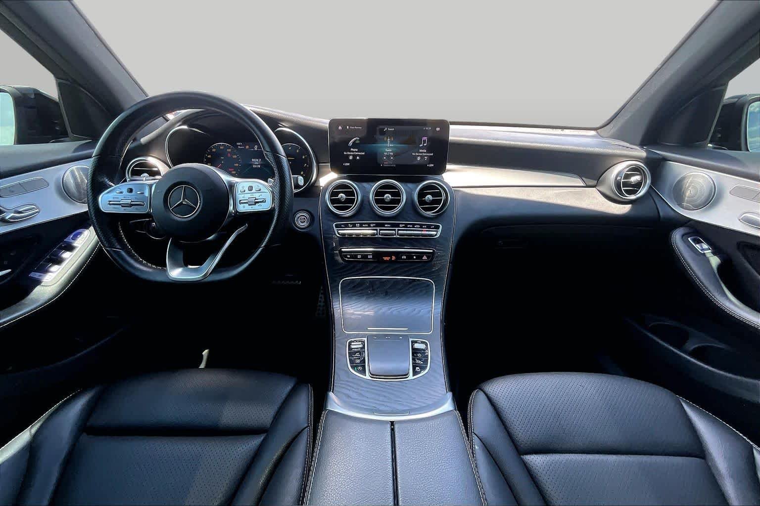 Used 2021 Black Mercedes-Benz GLC 300 image 16
