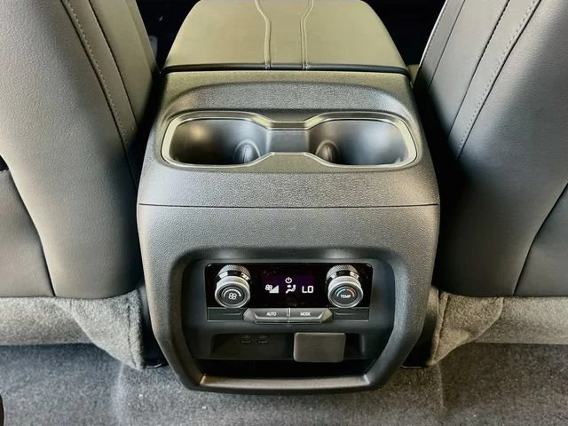 2027 Buick Enclave Preferred - Photo 18