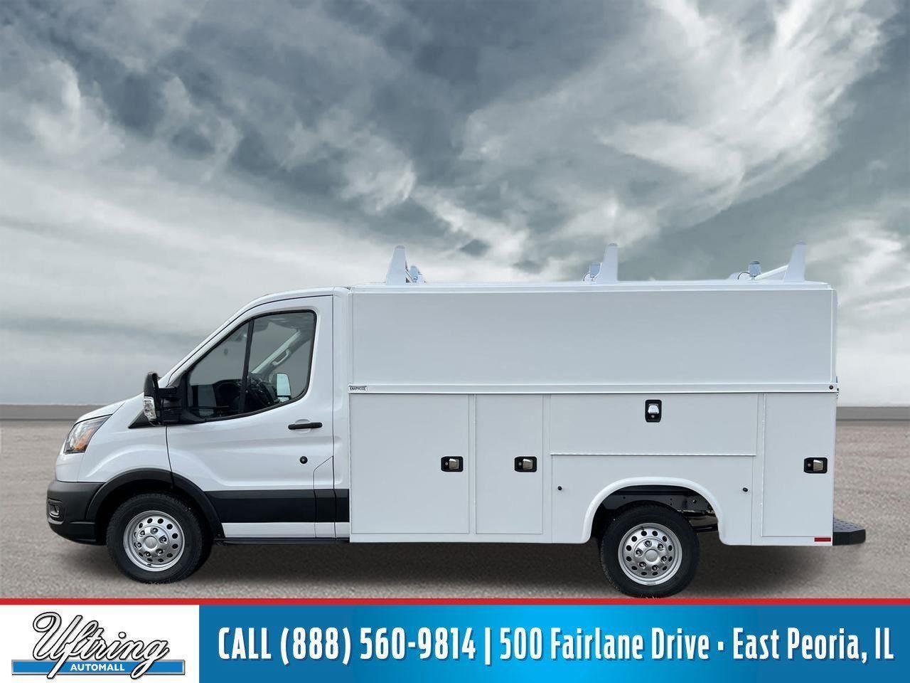 Used 2024 Oxford White Ford T350 AWD SRW image 1