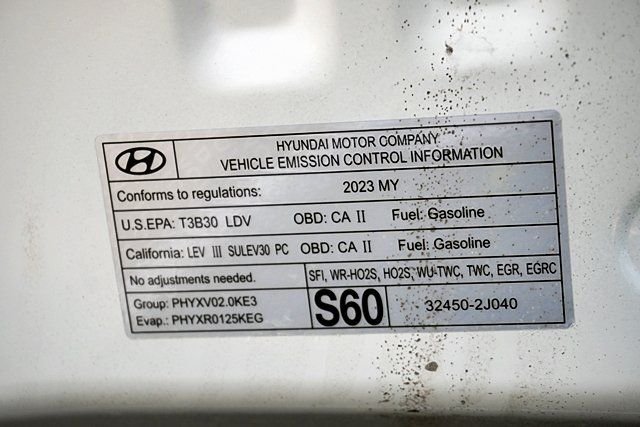 Used 2023 White Hyundai SEL image 34