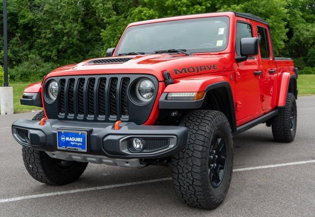 Used 2021 Red Clearcoat Jeep Mojave image 3