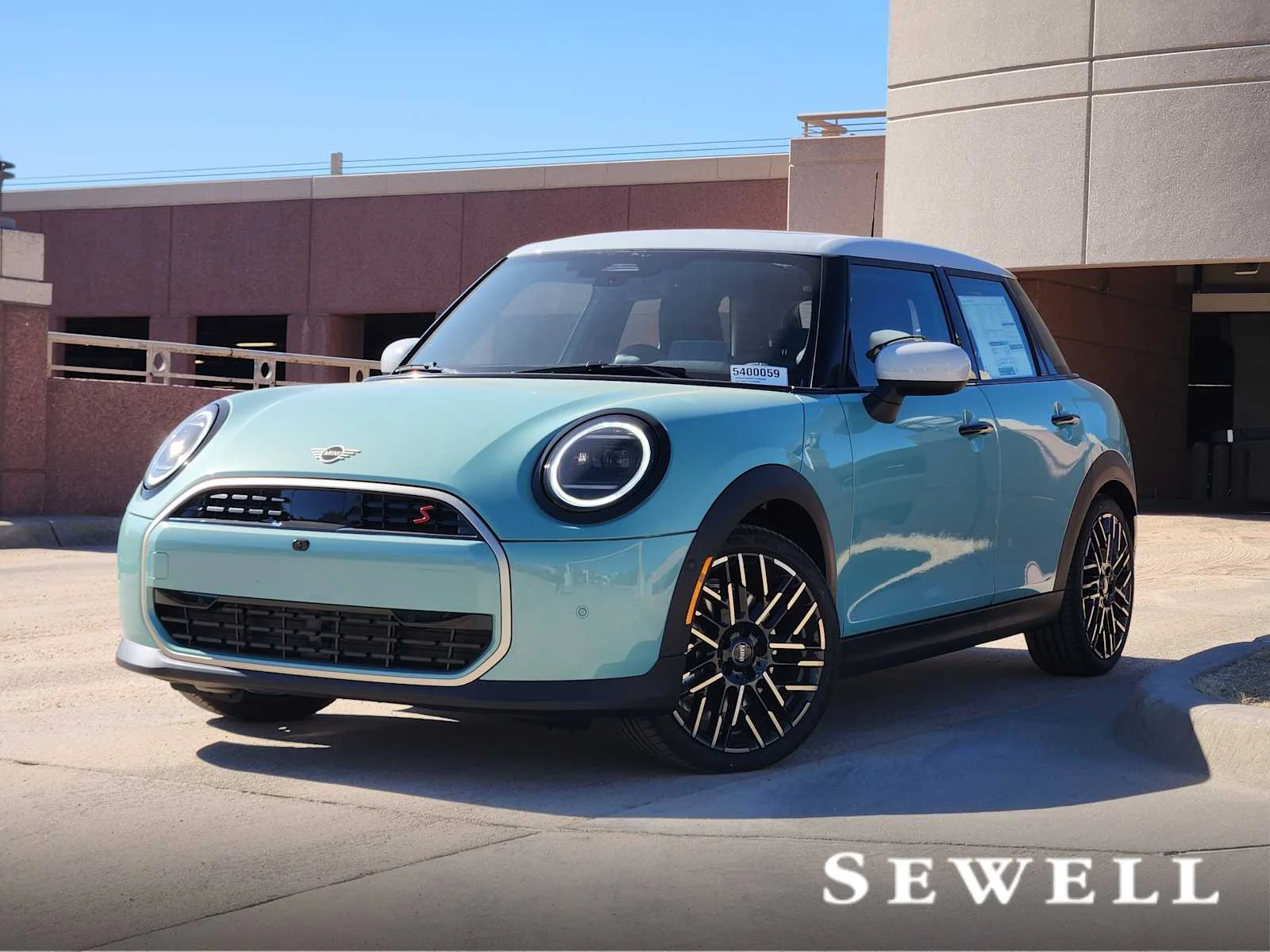 2026 MINI Hardtop Cooper S's photo