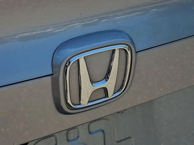Certified Used 2019 Silver Honda Touring image 33