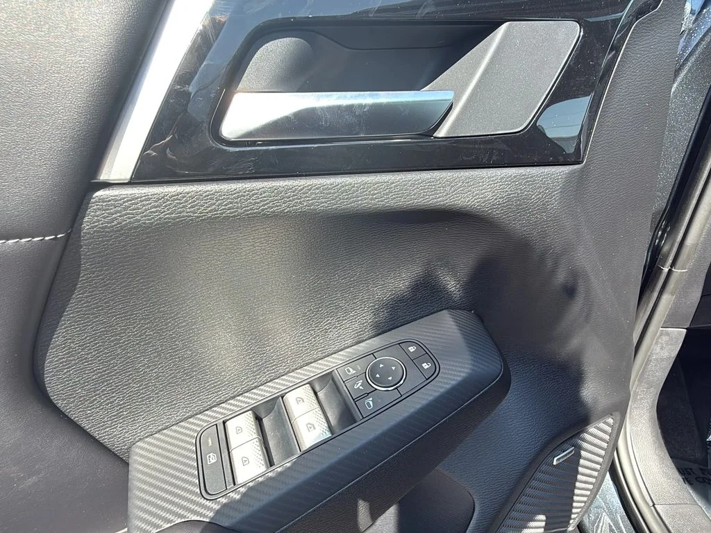 New 2026 Graphite Gray Mitsubishi SE S-AWC image 8