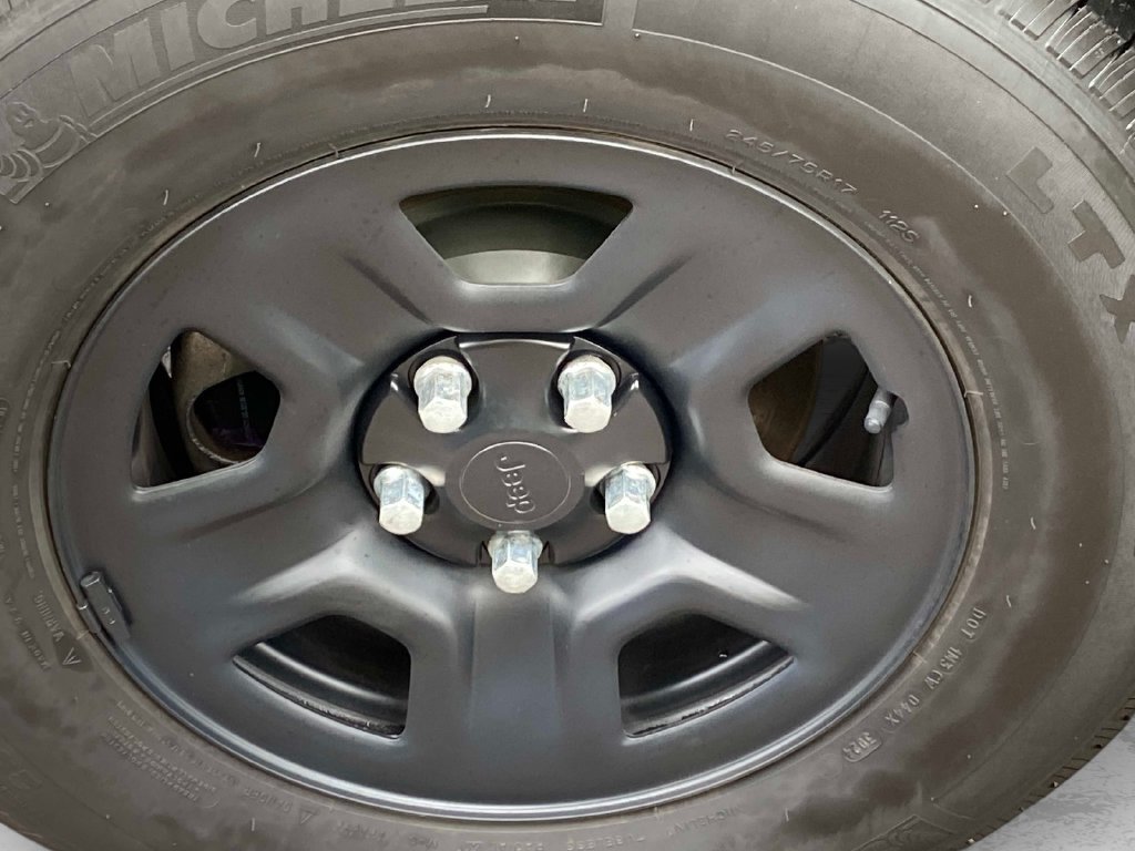 Used 2021 Gray Jeep Sport image 23