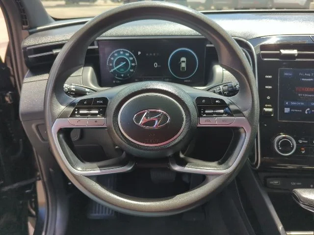 Used 2022 Black Hyundai SEL image 11