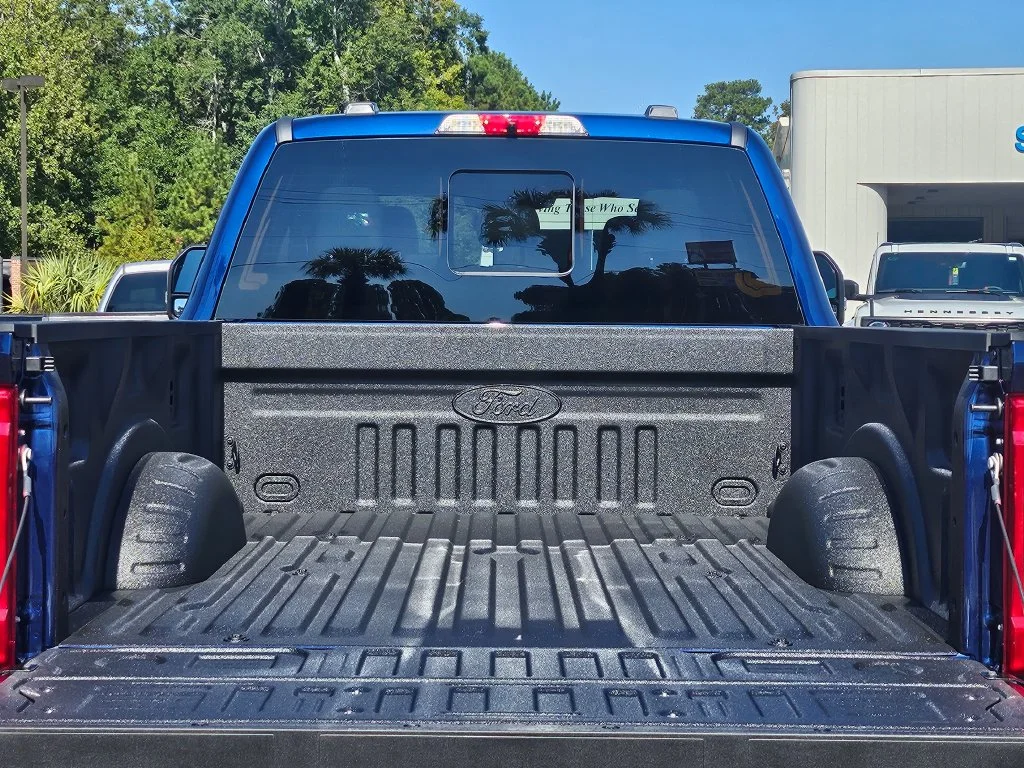 New 2027 Neptune Blue Ford F-250® XLT image 13