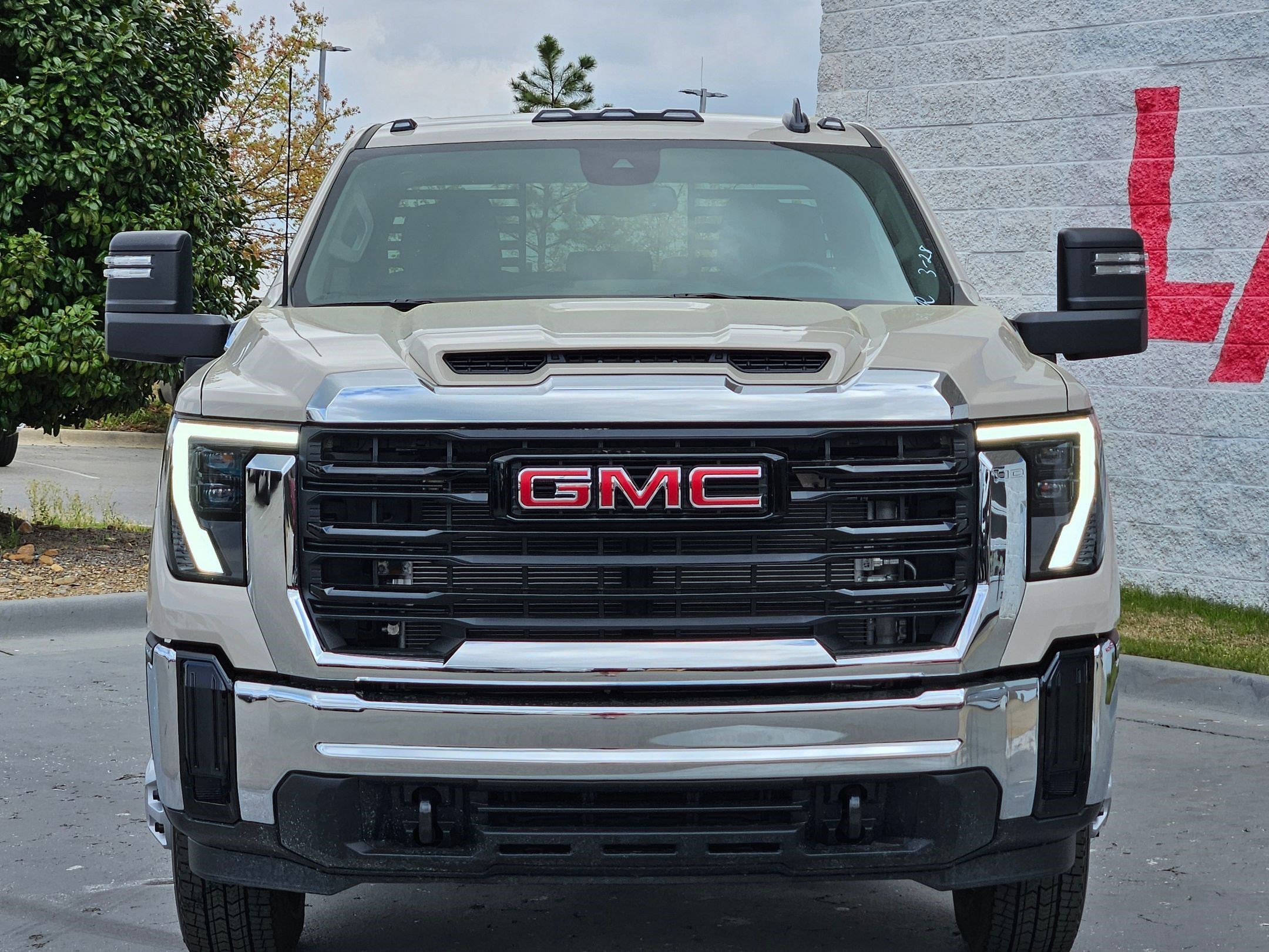 Used 2026 GMC Sierra 3500HD Pro with VIN 1GD4USEY4TF204040 for sale in Little Rock