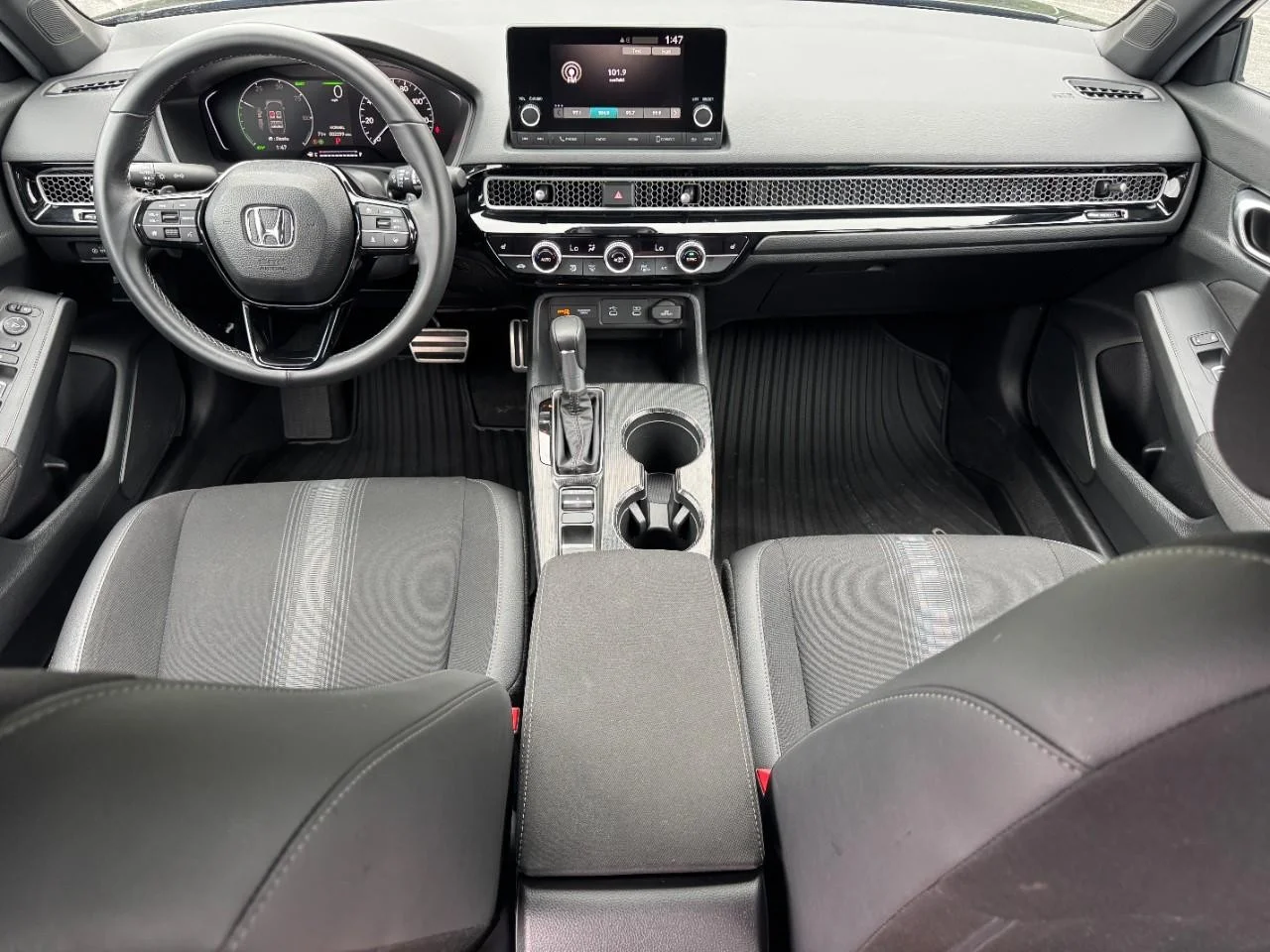 2026 Honda Civic Sport - Photo 13