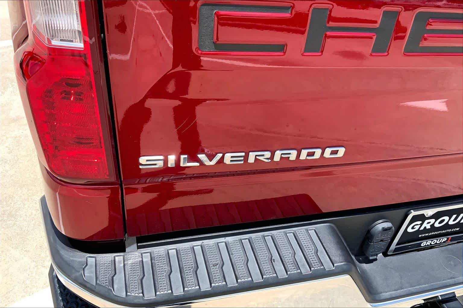 Used 2022 Cherry Red Tintcoat Chevrolet LT image 30
