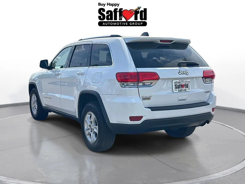 Used 2015 White/off-white Jeep Laredo image 5