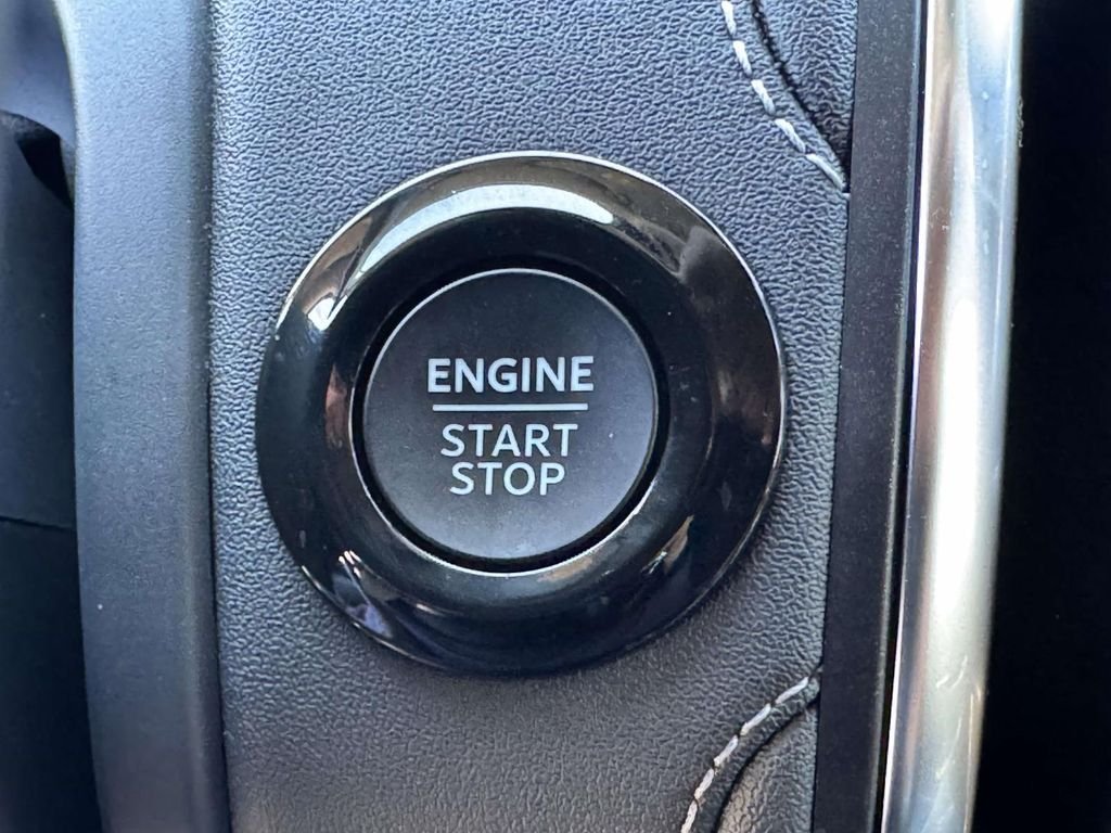 Used 2026 Black Ford Platinum image 9