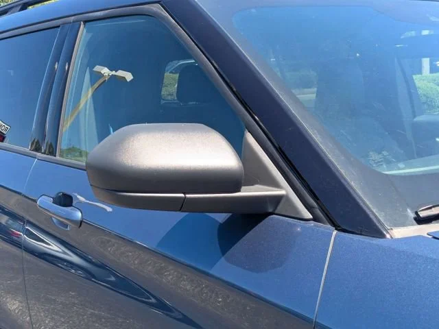 Used 2020 Blue Metallic Ford XLT image 10