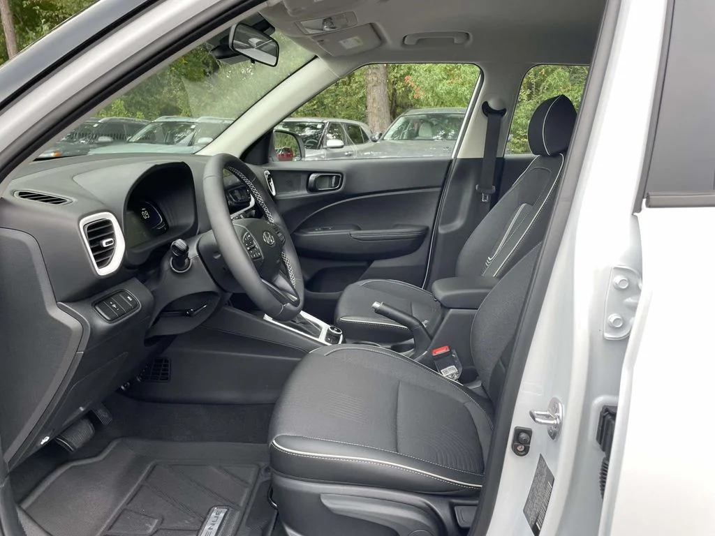 New 2026 White Hyundai SEL image 15