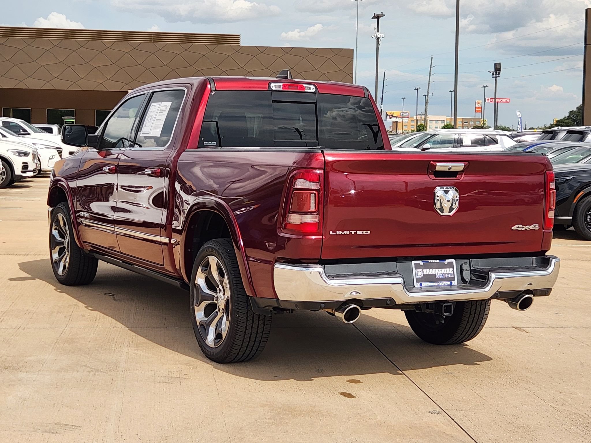 Used 2021 Delmonico Red Pearlcoat Ram Limited image 7