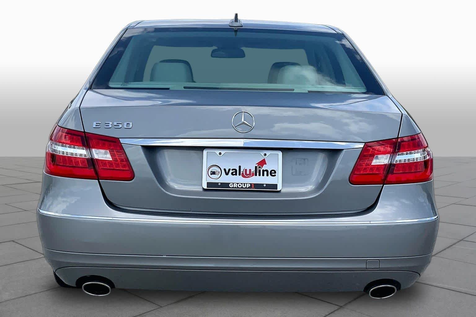 Used 2013 Palladium Silver Metallic Mercedes-Benz E 350 Luxury image 5