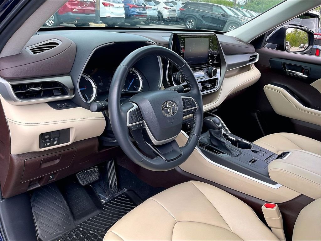 Used 2022 Blueprint Toyota XLE image 8