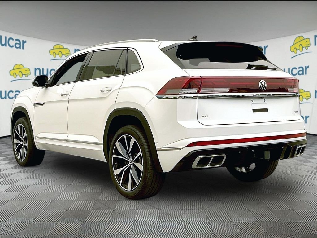 Used 2024 White Volkswagen 2.0T SEL Premium R-Line image 4