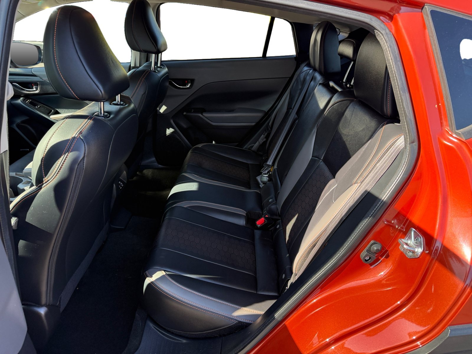 Used 2024 Pearl Subaru Limited image 16