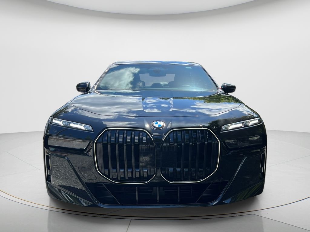 New 2026 Black Sapphire Metallic BMW 740i xDrive image 2