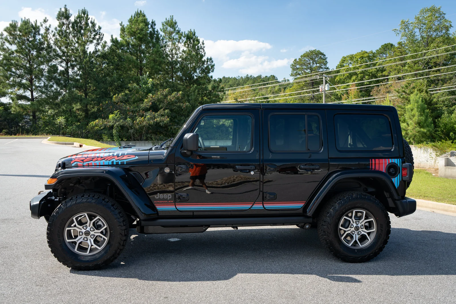 New 2027 Black Clear-Coat Paint Jeep  image 6