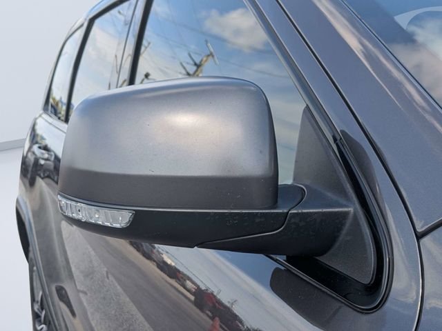 Used 2021 Gray Jeep Trailhawk image 11