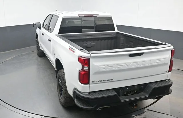 Used 2021 Summit White Chevrolet LT Trail Boss image 23